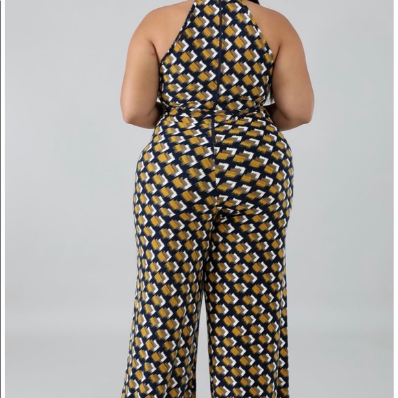 Blocker Romper - Picture 3 of 3